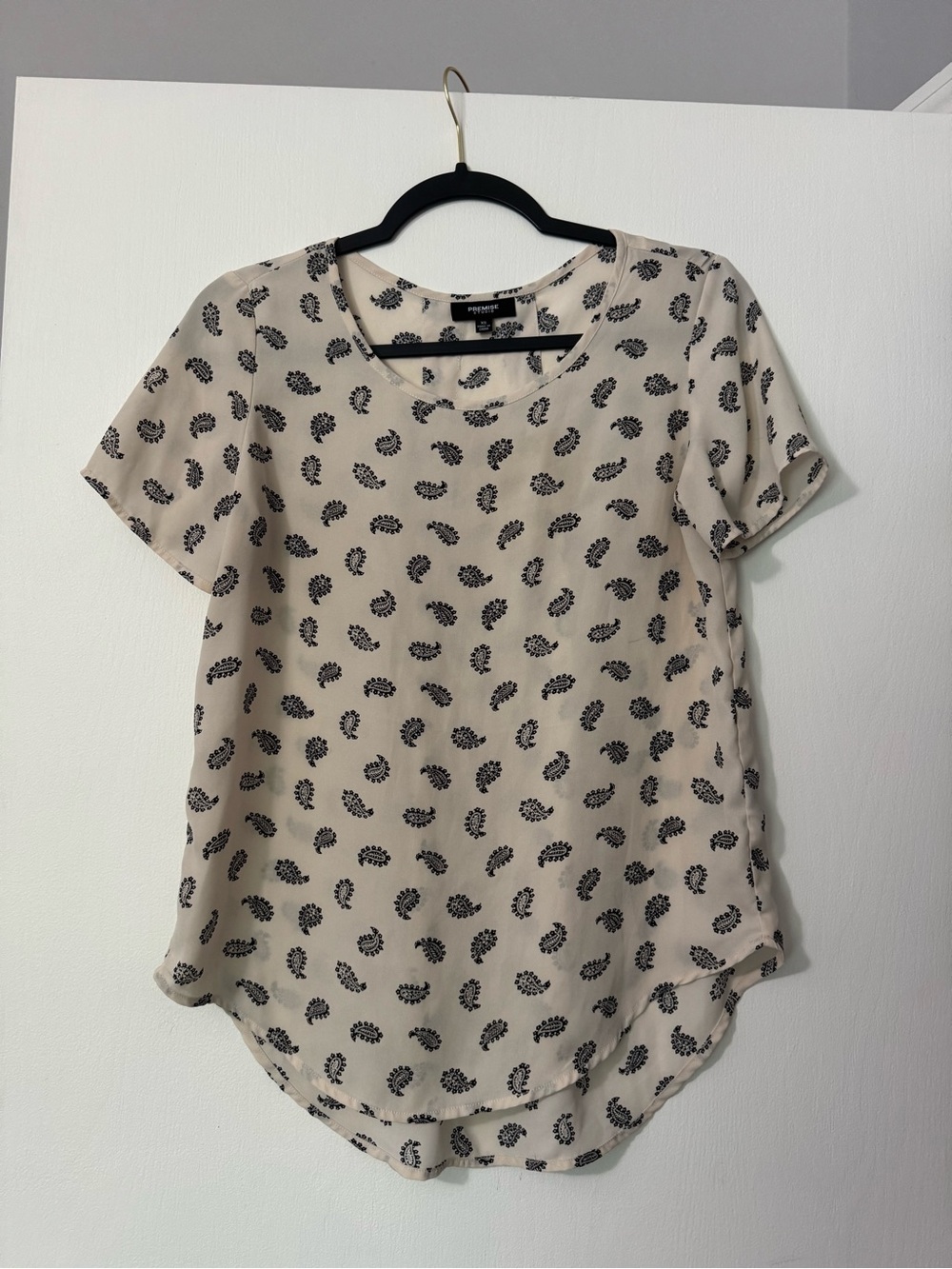 Premise Beige Short-Sleeve Paisley-Print Blouse